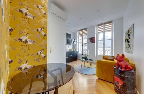 Marais Apartment | 208 Suite Guerlain - Superb apartment in Paris