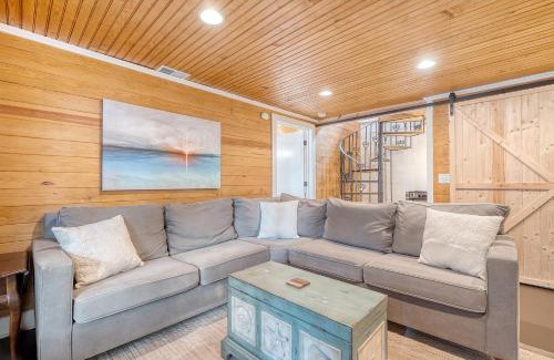 Folly Beach House | 209 W Indian Cabin By The Sea