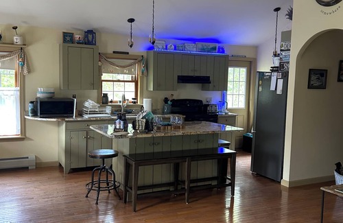 Hancock House | 20min from Acadia Retreat With Internet & Gaming Amenities