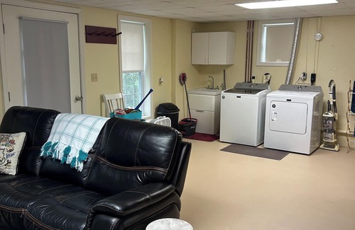 Hancock House | 20min from Acadia Retreat With Internet & Gaming Amenities