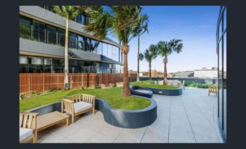 Fortitude Valley Apartment | 20th-Floor Urban Oasis FV