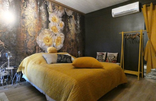 Janville Bed & Breakfast | 21 m² Bed and breakfast ∙ 1 bedroom ∙ 2 guests