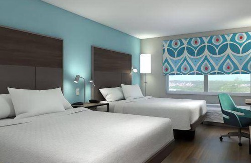 Greenbrier East Hotel | 21 m² Hotel ∙ 10 guests
