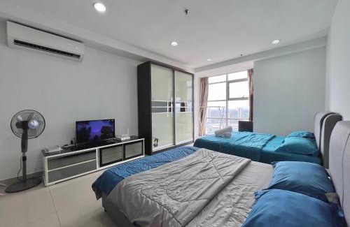 Subang Jaya Apartment | #21 Studio First Subang Mall SS15 Courtyard-2mins to SS15 LRT !2-5PAX!