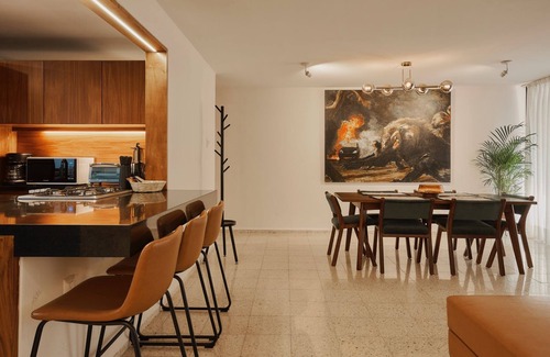 Reforma Apartment | 21 Stylish Oaxaca Apartment with Balcony & AC