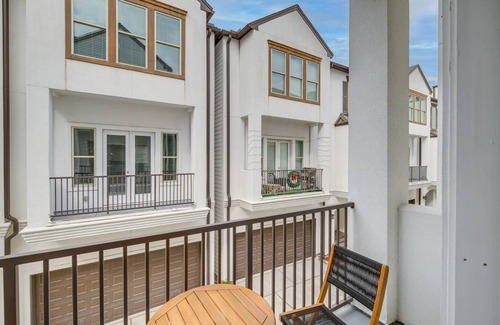 Shady Acres Apartment | 210 m² Apartment ∙ 3 bedrooms ∙ 6 guests
