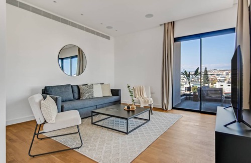Limassol Apartment | 210 m² Apartment ∙ 4 bedrooms ∙ 10 guests