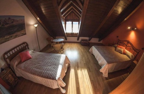 Piedrafita de Jaca House | 210 m² House ∙ 5 bedrooms ∙ 10 guests