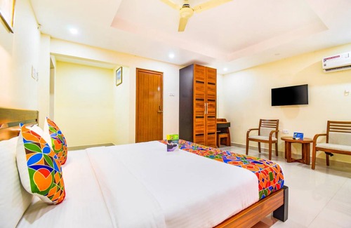 Nanganallur Hotel | 210 m² Hotel ∙ 4 guests