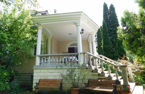 Gardony House | 210 m² House ∙ 5 bedrooms ∙ 10 guests