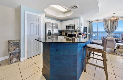 Panama City Beach Condo | 2109 West Corner Unit 3br/3ba, Amazing Views, Direct Gulf Front!