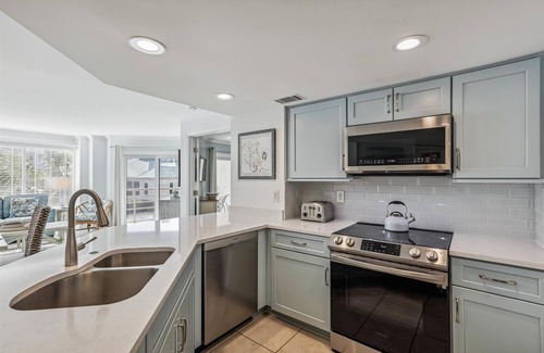 Palmetto Dunes Villa | 2114 Villamare ~ Lovely 2BR Villa Just Steps to the Beach!