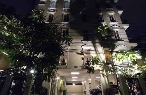 Khlong Tan Apartment | 212 m² Apartment ∙ 3 bedrooms ∙ 6 guests