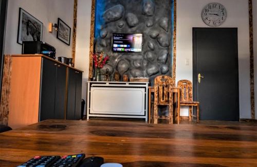Innenstadt Apartment | #213 LUX-Room - Zentrum Neuss - Nähe Düsseldorf Messe mit Netflix & Prime