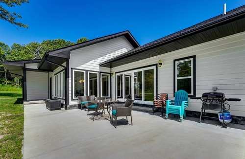 Harrison House | 213 m² House ∙ 3 bedrooms ∙ 8 guests