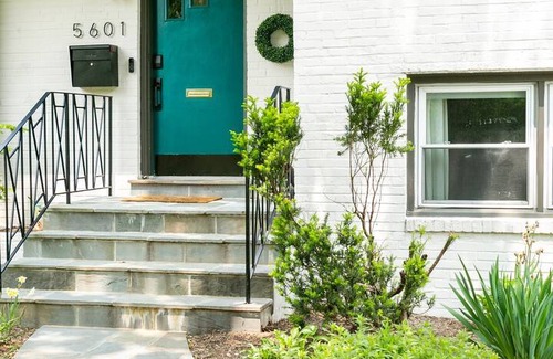 North Bethesda House | 214 m² House ∙ 4 bedrooms ∙ 8 guests