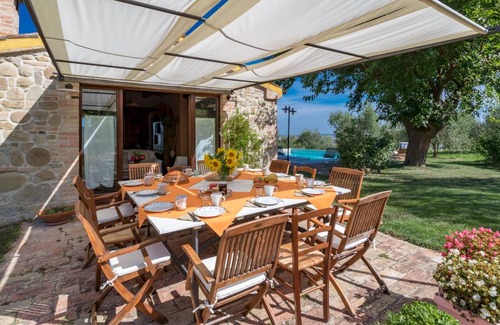 Montecarotto Villa | 214 m² Villa ∙ 5 bedrooms ∙ 12 guests