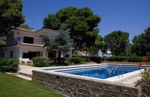 Calafat House | 215 m² House ∙ 4 bedrooms ∙ 10 guests