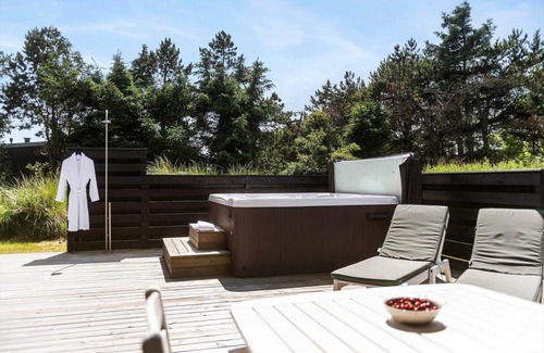 Blavand Strand House | 215 m² House ∙ 4 bedrooms ∙ 8 guests