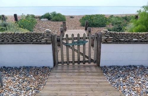 Pevensey House | 216 Coast Road, Ocean Bliss Direct Beach Access & Endless Waves