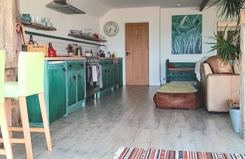 Pevensey House | 216 Coast Road, Ocean Bliss Direct Beach Access & Endless Waves