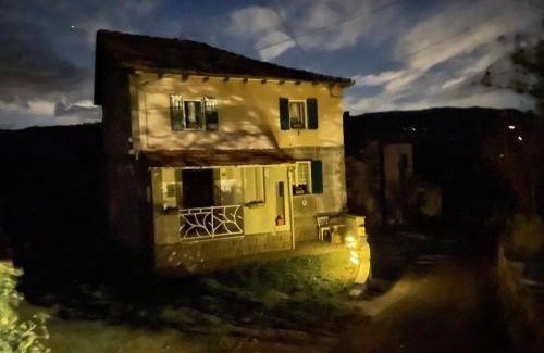 Lizzano in Belvedere Bed & Breakfast | 216 m² Bed and breakfast ∙ 4 bedrooms ∙ 12 guests