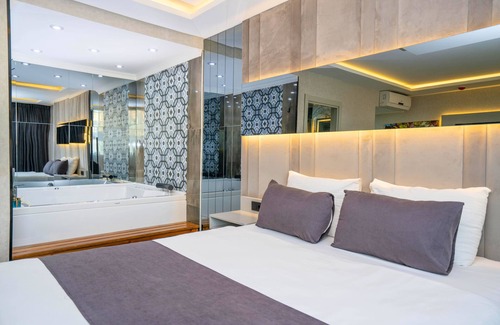Sekerpinar Hotel | 216 Station Suite Gebze
