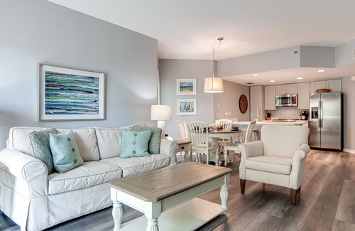 Palmetto Dunes Villa | 217 Barrington Court ~Modern & Upscale! Just Steps to the Beach! 2nd Floor Views