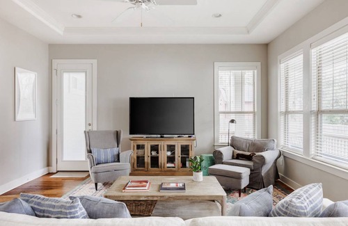 Travis Heights House | 217 m² House ∙ 3 bedrooms ∙ 6 guests