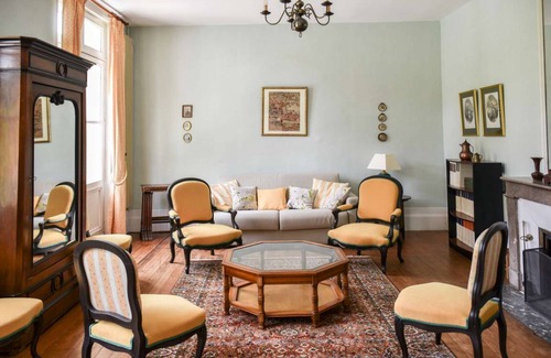 Cestas House | 217 m² House ∙ 4 bedrooms ∙ 10 guests