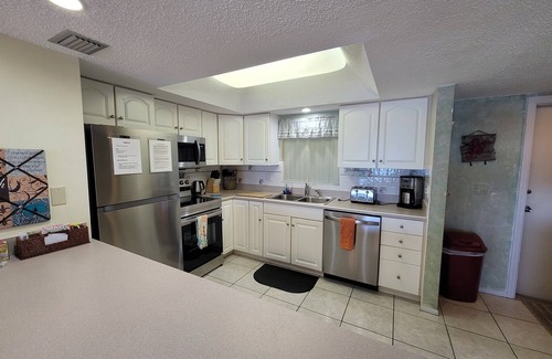 Ormond Beach Condo | 217 Ormond Ocean Club Ocean Front Condo - Welcome to Paradise