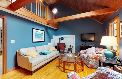 Katama House | 219 m² House ∙ 4 bedrooms ∙ 8 guests