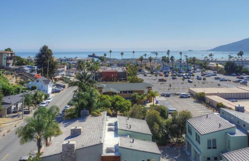 Avila Beach House | 219 San Miguel