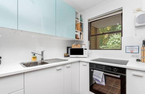 Highgate Apartment | 22 Heavenly Highgate New 2br Parkinghbf