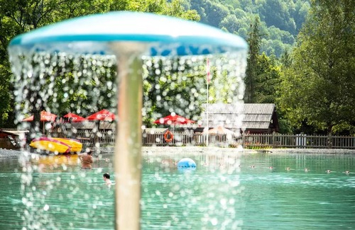 Saint-Etienne-de-Tinee Hotel | 22 m² Hotel ∙ 2 bedrooms ∙ 5 guests
