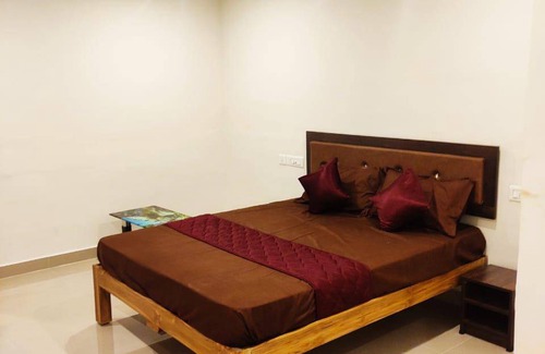 Kelambakkam Apartment | 22 m² Apartment ∙ 7 bedrooms ∙ 3 guests