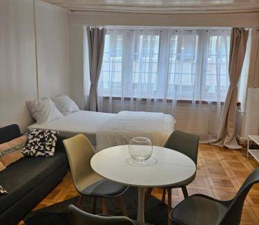 Niederdorf Apartment | 22 m² Apartment ∙ 1 bedroom ∙ 3 guests