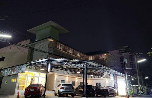 Khon Kaen Hotel | 22 m² Hotel ∙ 2 guests