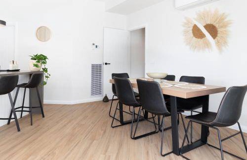 Brown Hill House | 22 m² House ∙ 3 bedrooms ∙ 6 guests