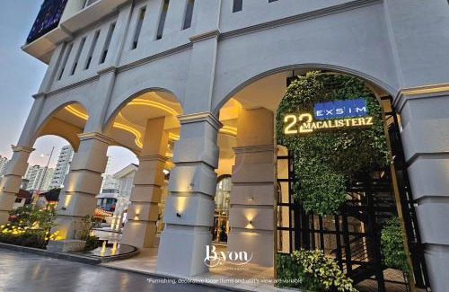 Downtown George Town Hotel | 22 Macalisterz Premium Suites Penang by Byon