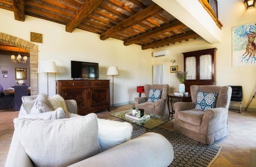 Gualdo Cattaneo Apartment | 220 m² Apartment ∙ 4 bedrooms ∙ 10 guests
