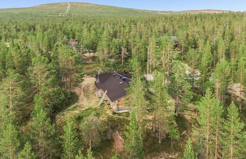 Sodankyla Other | 220 m² Accommodation ∙ 6 bedrooms ∙ 12 guests