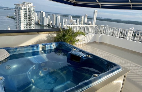 Bocagrande Apartment | 220 m² Apartment ∙ 3 bedrooms ∙ 7 guests