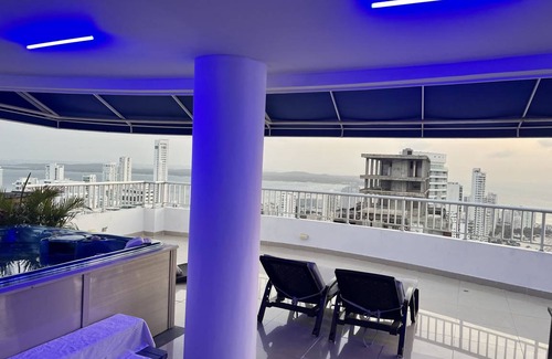 Bocagrande Apartment | 220 m² Apartment ∙ 3 bedrooms ∙ 7 guests