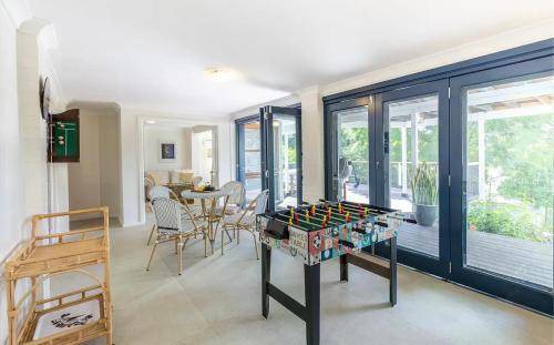 Nelson Bay House | 220 m² House ∙ 3 bedrooms ∙ 6 guests