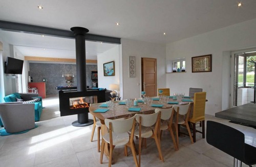 Moussonvilliers Cottage | 220 m² Cottage ∙ 5 bedrooms ∙ 12 guests