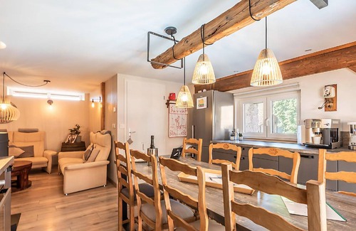 Ungersheim House | 220 m² House ∙ 3 bedrooms ∙ 8 guests