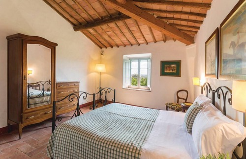 Lilliano House | 220 m² House ∙ 4 bedrooms ∙ 8 guests