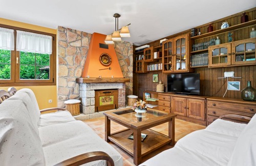 La Riera House | 220 m² House ∙ 4 bedrooms ∙ 9 guests