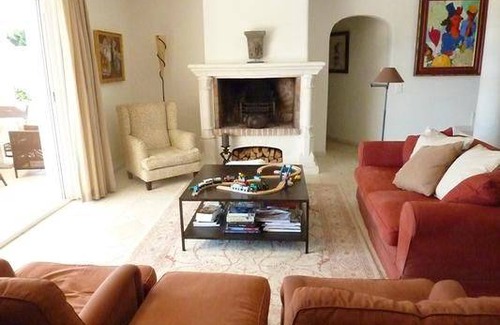 La Nartelle House | 220 m² House ∙ 4 bedrooms ∙ 6 guests